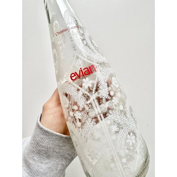 EVIAN x Christian Lacroix Glass Snowflake Lace Bottle Vase, Size 750 ml - Picture 5 of 7